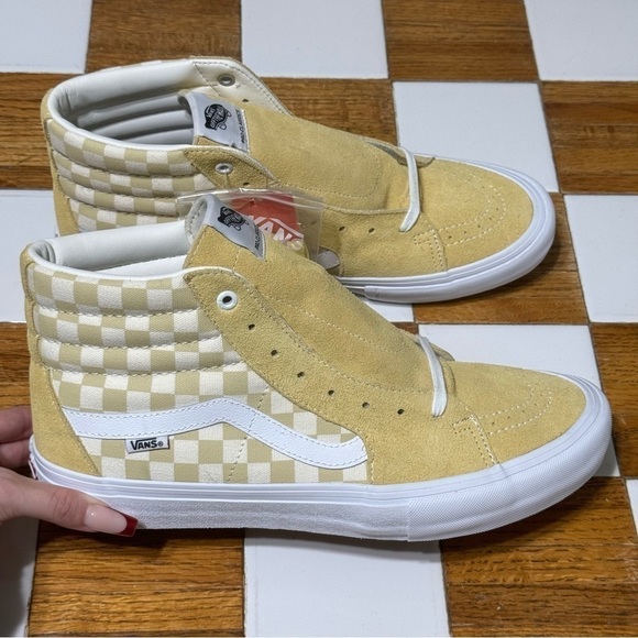 Vans Sk8-Hi Pro‎ Checkerboard Pale Banana Suede Sneakers Size 11.5 Men - Picture 3 of 9